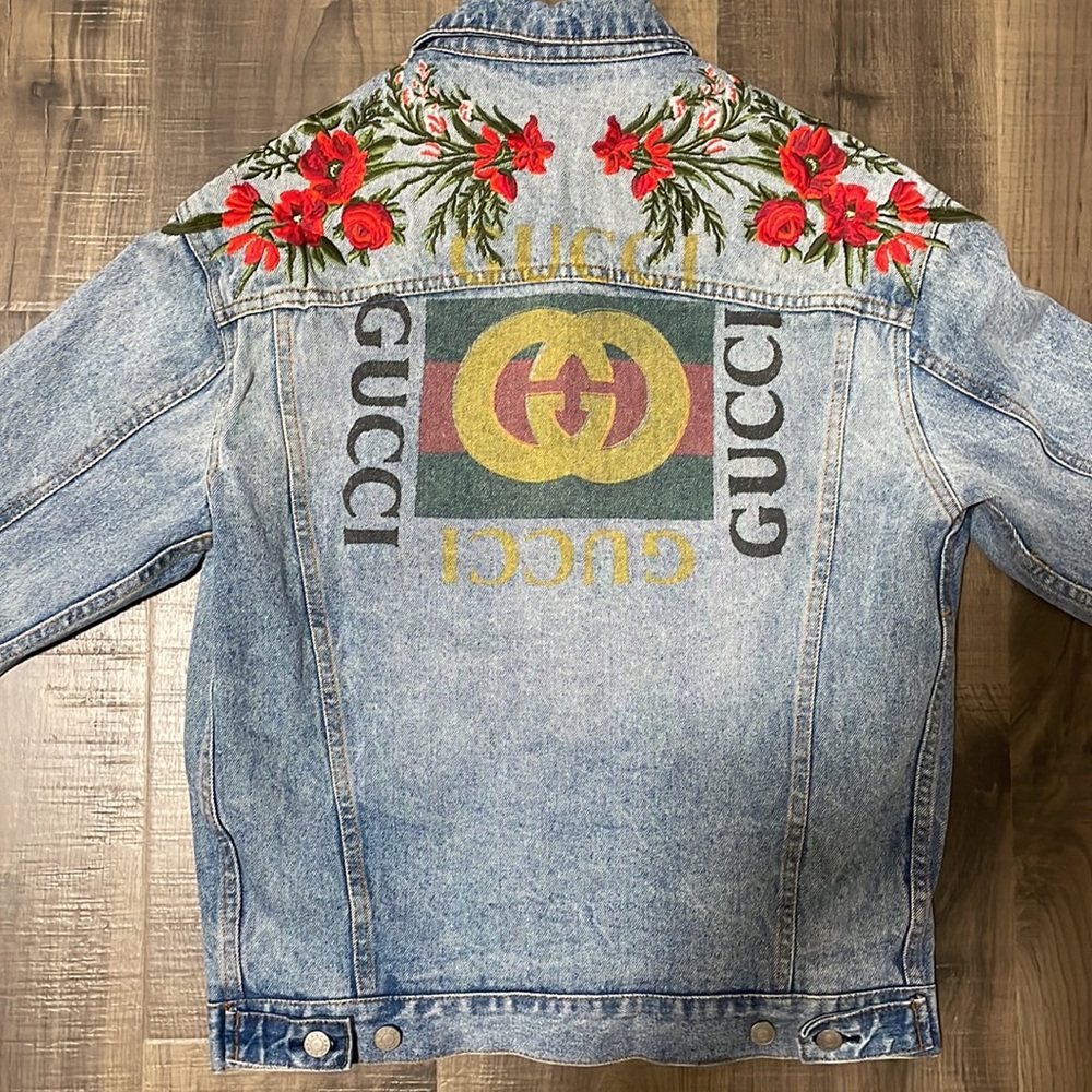 Gucci Floral Letter Embroidery Stitching Denim Jacket (Pre-owned)